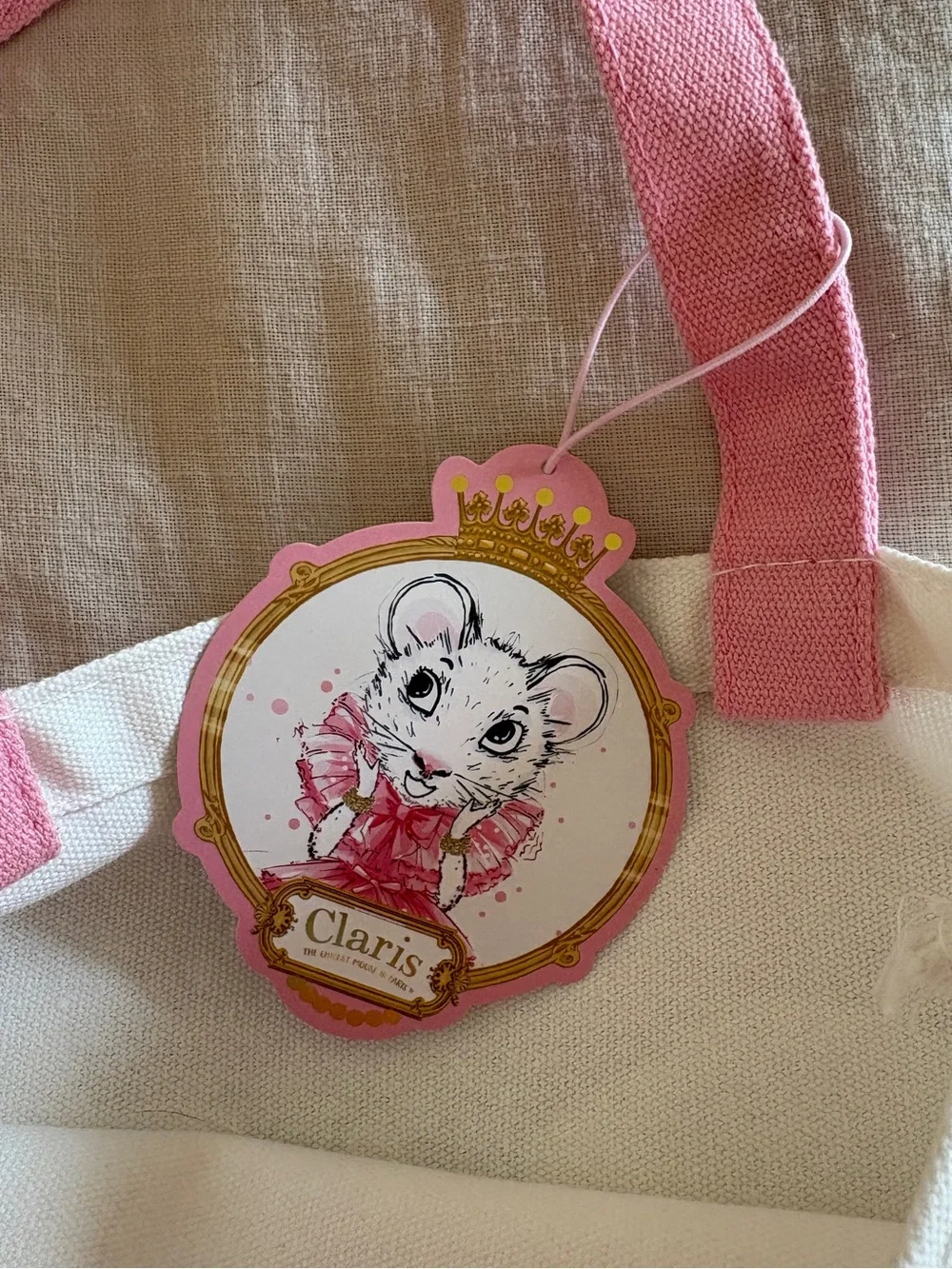 CLARIS THE MOUSE 🔴 there